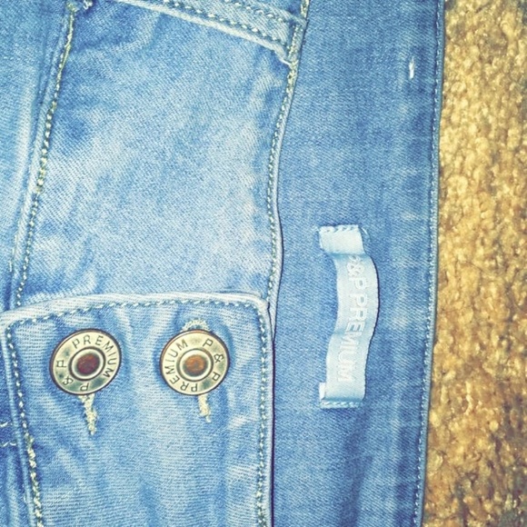 Pre Ripped Jeans - Picture 2 of 2